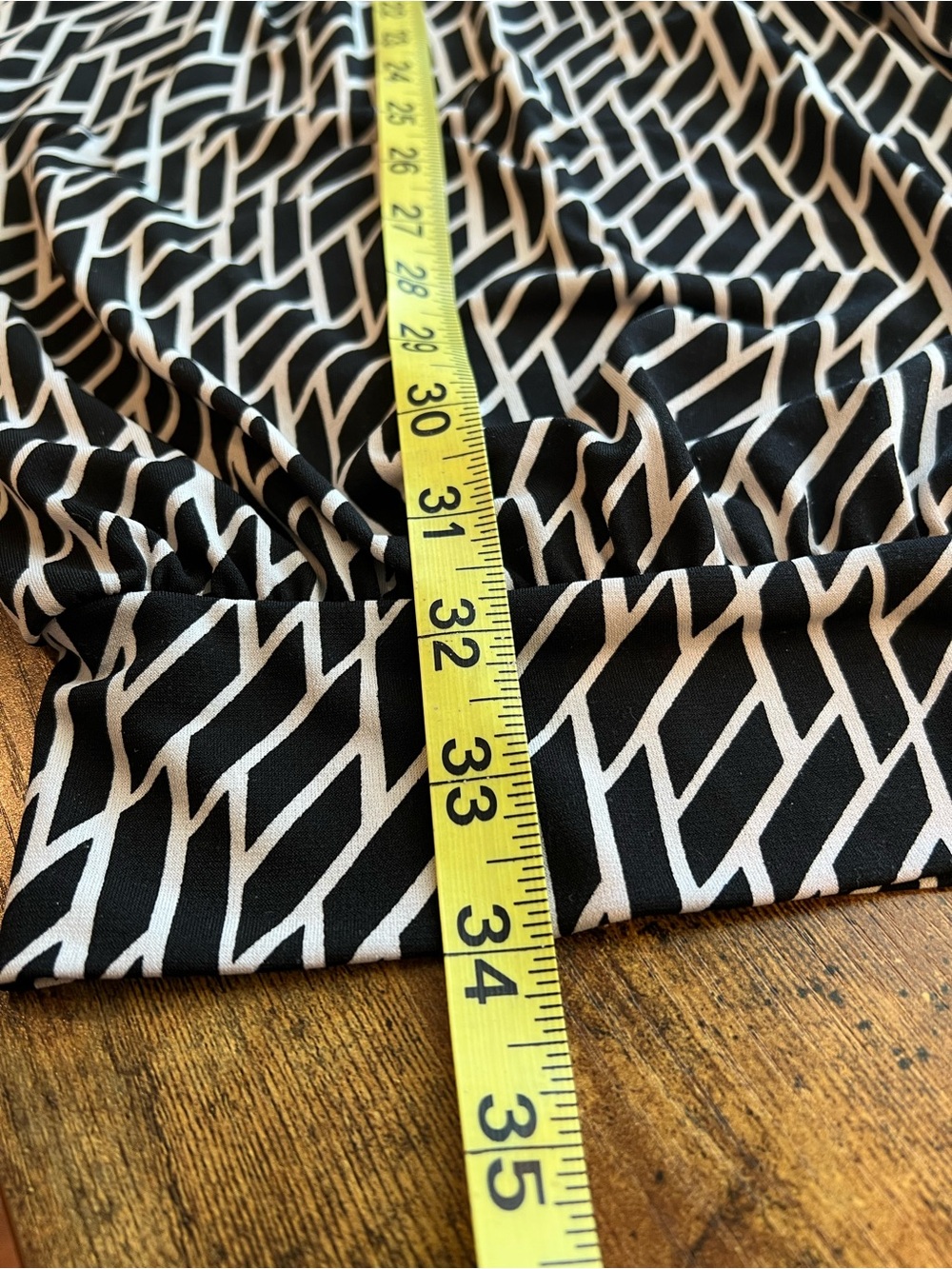Tiana B Black White Geometric Cowl Neck Sleeveless Career Dress Size L - Picture 7 of 10